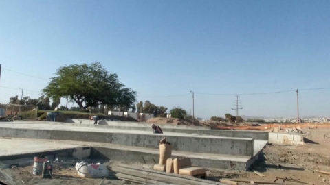 שדרוג הגשרון במעבר רבין 3.10.16. צילום:אלכס ברובר